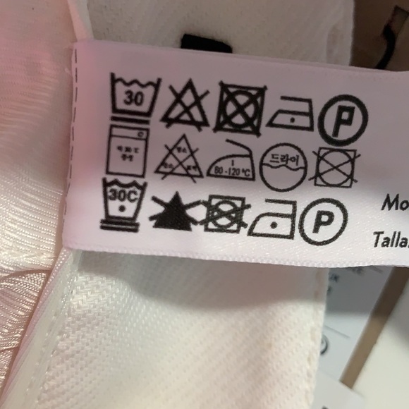 NWT. Massimo Dutti Straight Fit Trousers. Size 4. - Picture 7 of 7